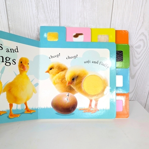 DK Farm Feel and Find Fun Board Book Baby or Toddler Book - Picture 4 of 6